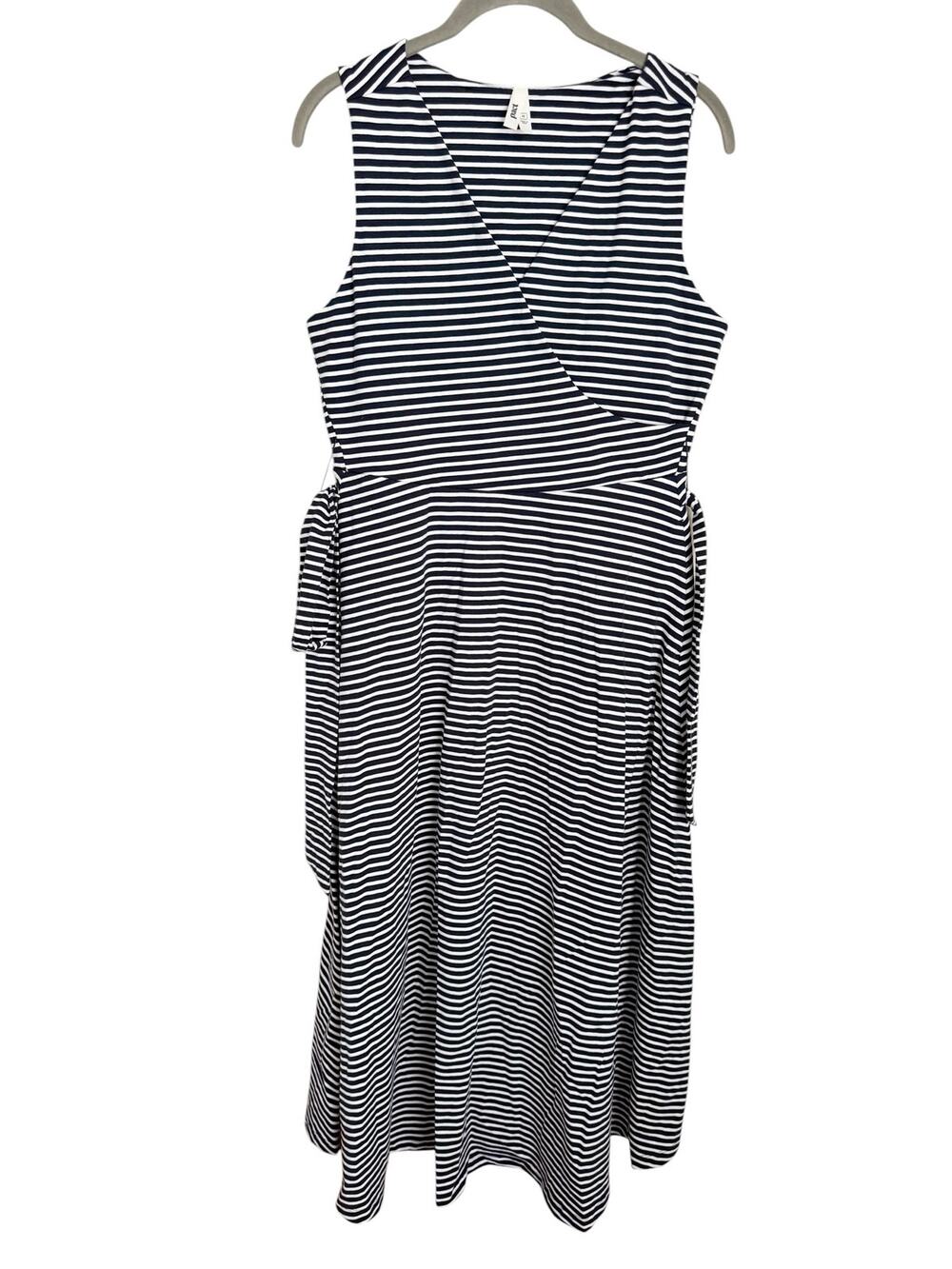 Pact Organic Cotton Fit & Flare Easy V-Neck Dress Hudson Stripe Navy Women’s M